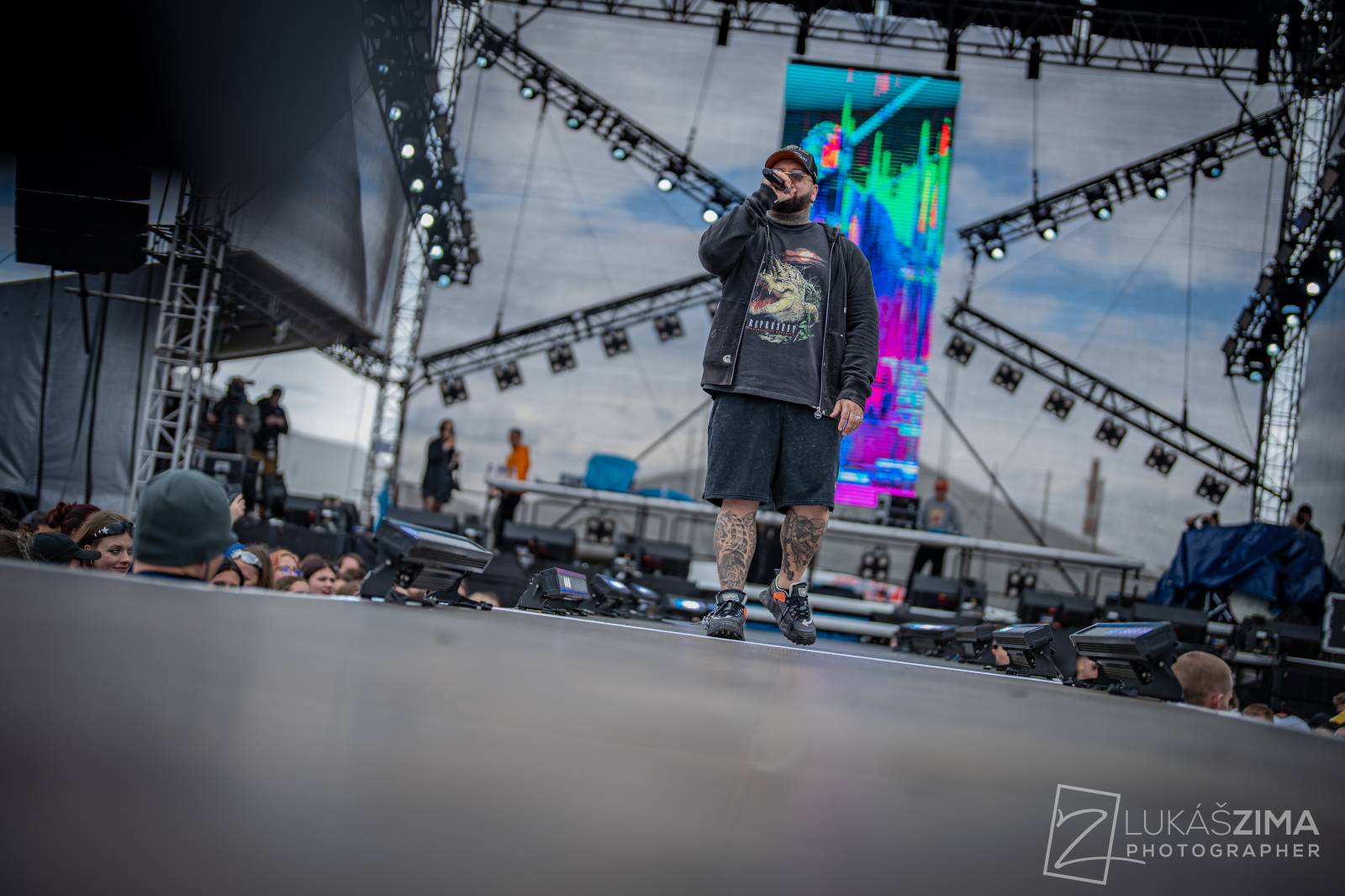 Rapová stage na Pražském Majálesu patřila Calinovi, Steinovi27 i Yzomandiasovi s Nik Tendem