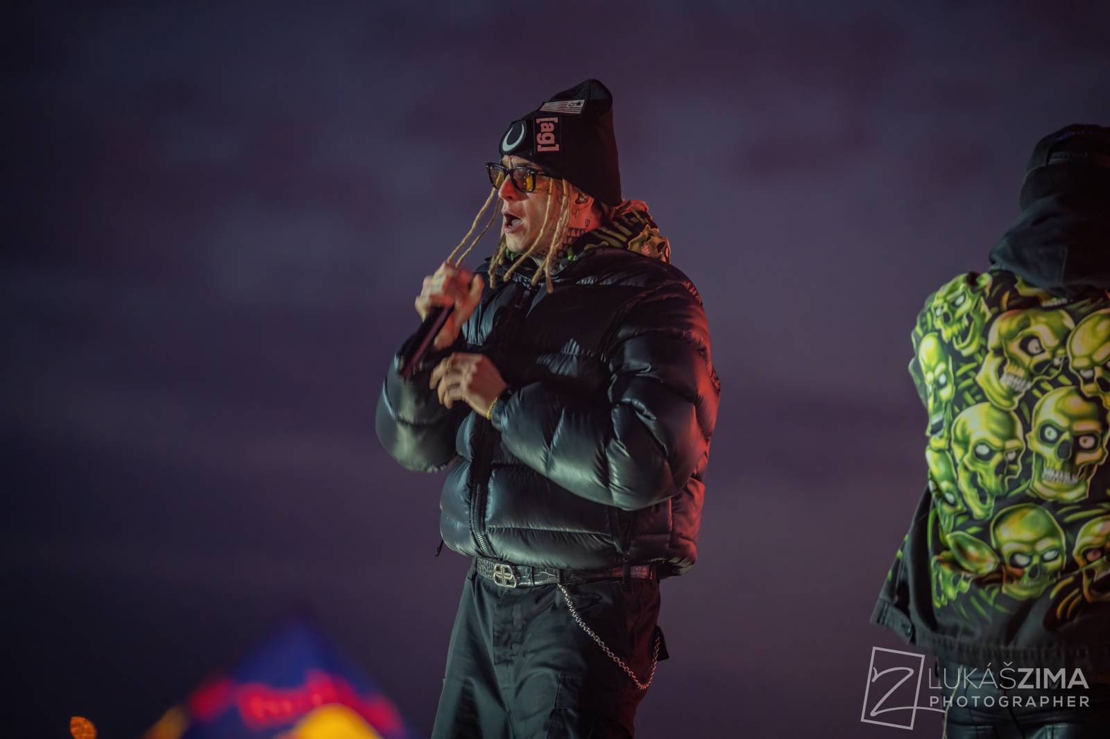 Rapová stage na Pražském Majálesu patřila Calinovi, Steinovi27 i Yzomandiasovi s Nik Tendem