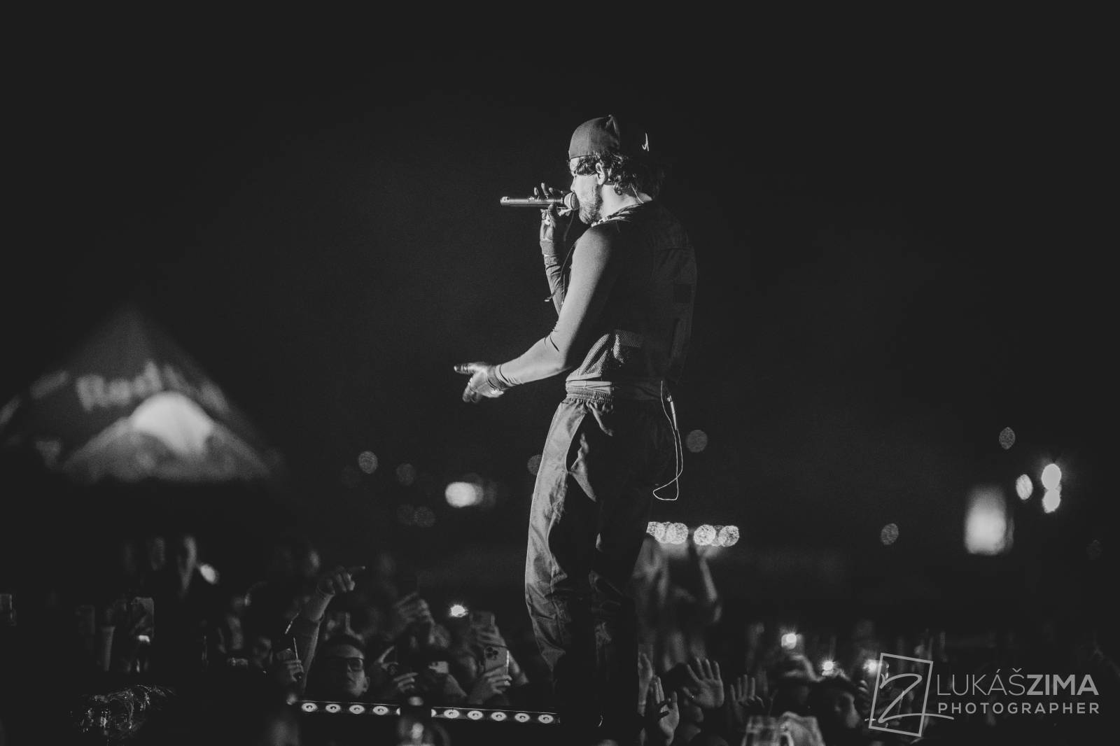 Rapová stage na Pražském Majálesu patřila Calinovi, Steinovi27 i Yzomandiasovi s Nik Tendem