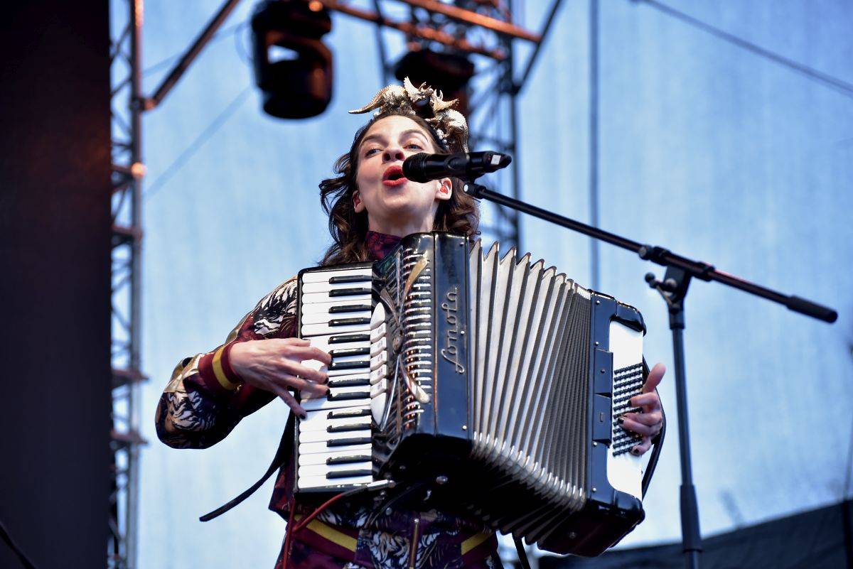 V Praze se slavil Mezinárodní den jazzu, zahráli Blue Uandi i Natalia Tena z Harryho Pottera