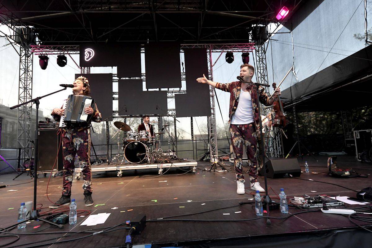 V Praze se slavil Mezinárodní den jazzu, zahráli Blue Uandi i Natalia Tena z Harryho Pottera