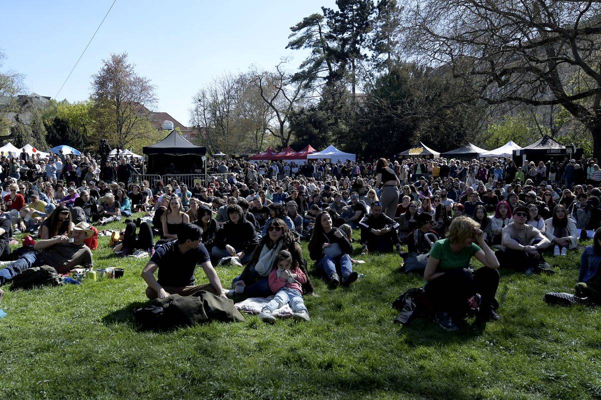 V Praze se slavil Mezinárodní den jazzu, zahráli Blue Uandi i Natalia Tena z Harryho Pottera