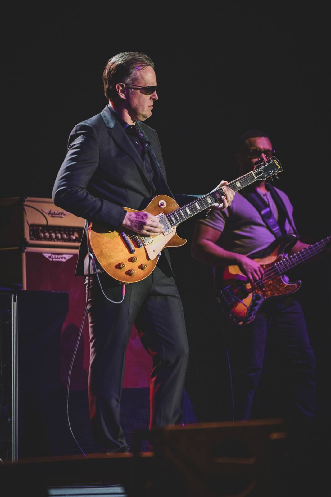 Bluesový král Joe Bonamassa si podmanil vyprodané Forum Karlín