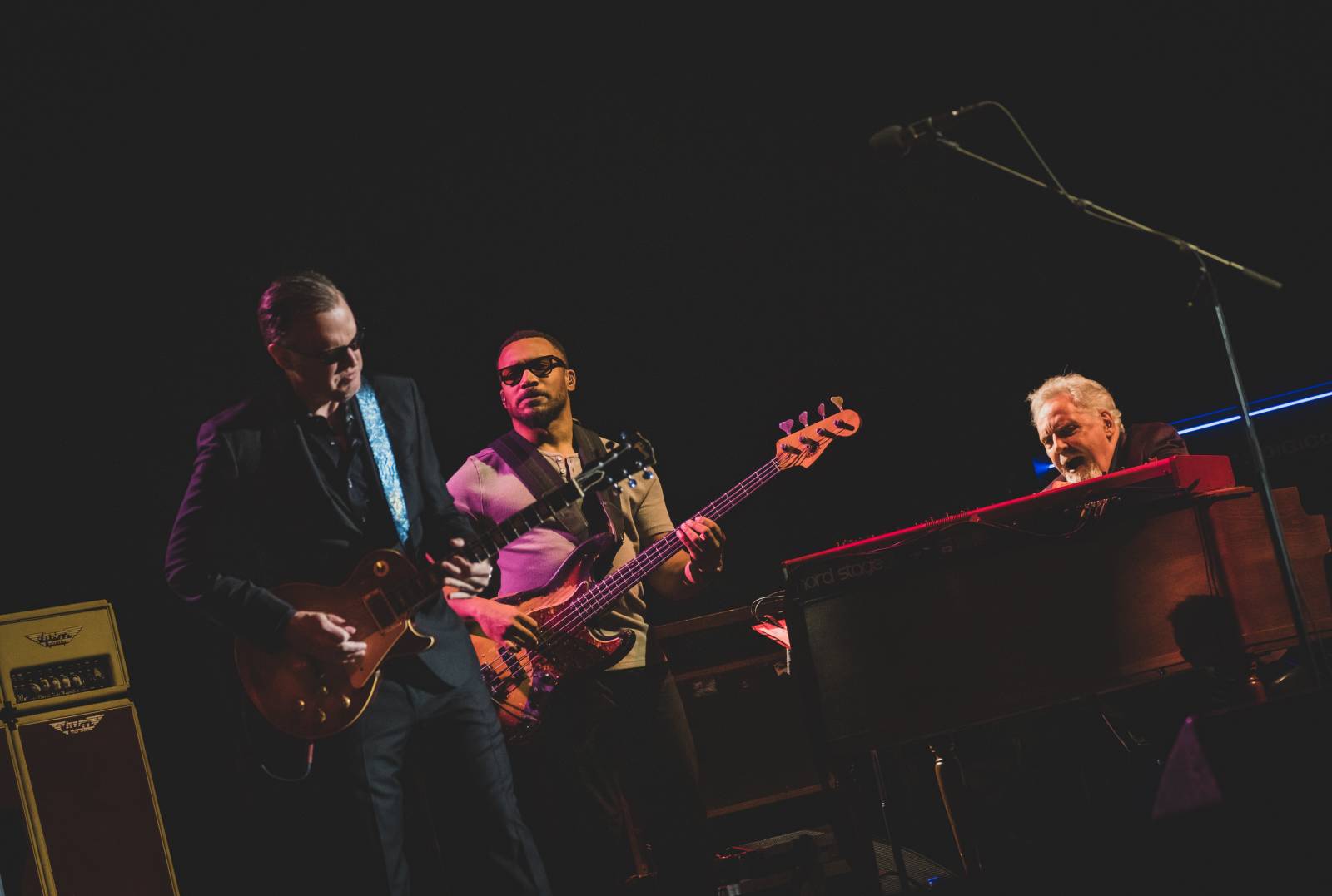 Bluesový král Joe Bonamassa si podmanil vyprodané Forum Karlín