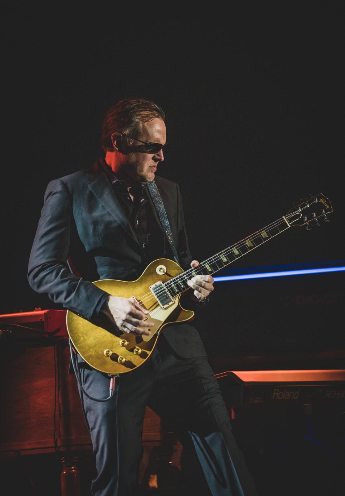 Bluesový král Joe Bonamassa si podmanil vyprodané Forum Karlín