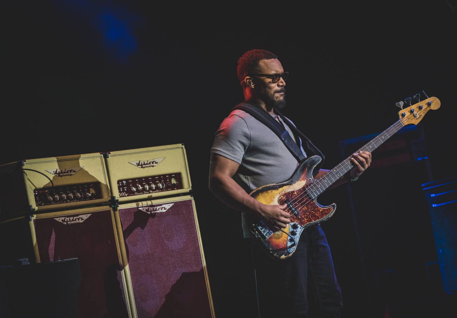 Bluesový král Joe Bonamassa si podmanil vyprodané Forum Karlín