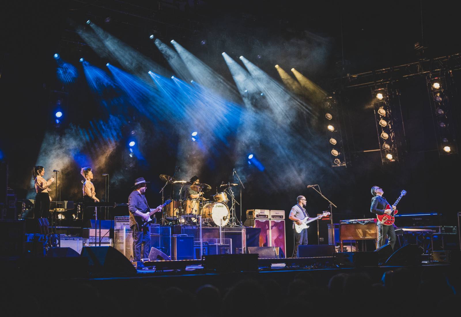 Bluesový král Joe Bonamassa si podmanil vyprodané Forum Karlín