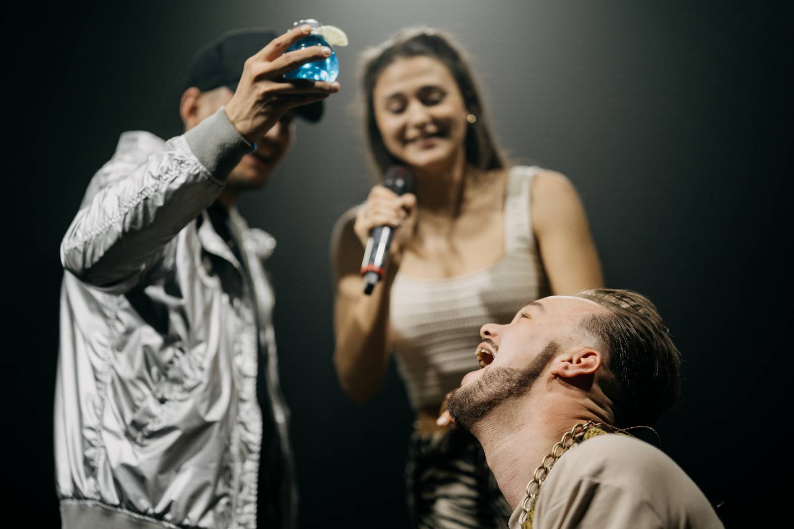 LinaKaro pokřtila v Kasárnách Karlín debutové EP 