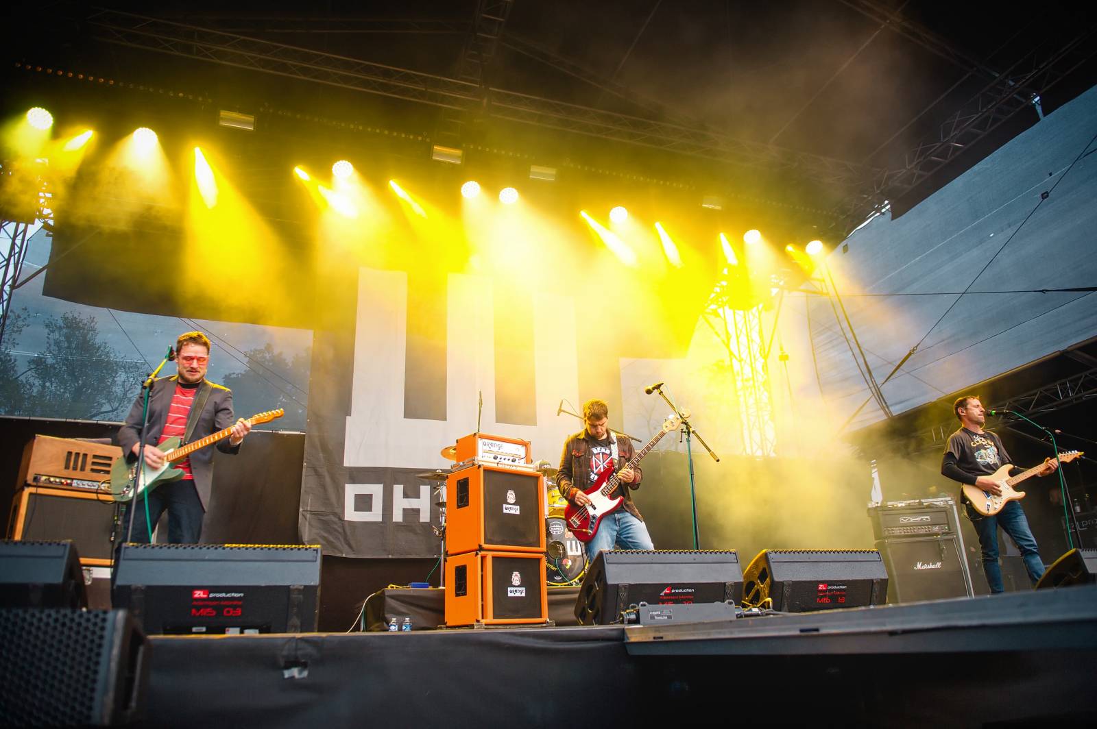 Průtrže mračen dobrou náladu nespláchly. Brněnský Majáles přivítal Ewu Farnou, Horkýže Slíže i Kryštof