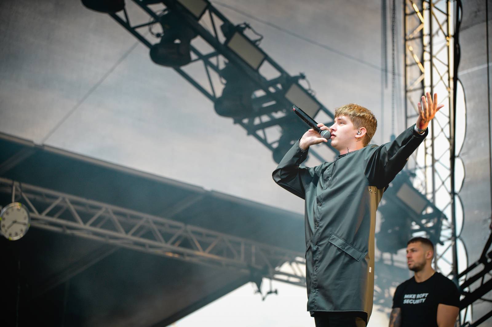 Průtrže mračen dobrou náladu nespláchly. Brněnský Majáles přivítal Ewu Farnou, Horkýže Slíže i Kryštof