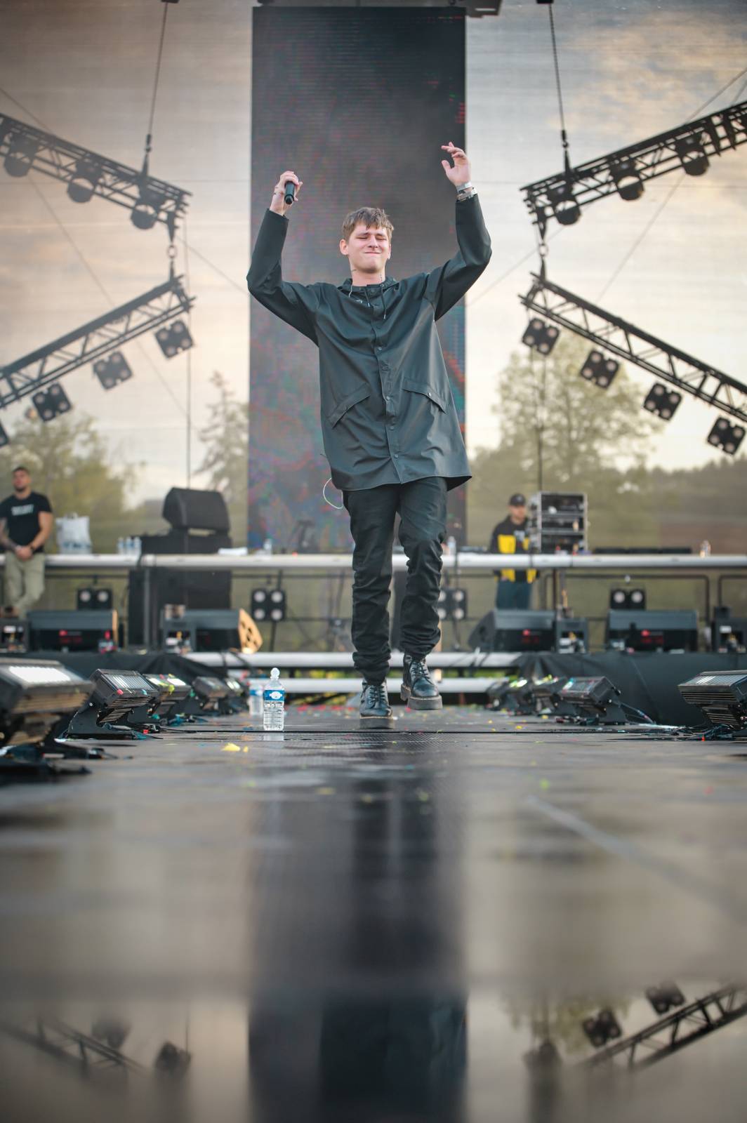 Průtrže mračen dobrou náladu nespláchly. Brněnský Majáles přivítal Ewu Farnou, Horkýže Slíže i Kryštof