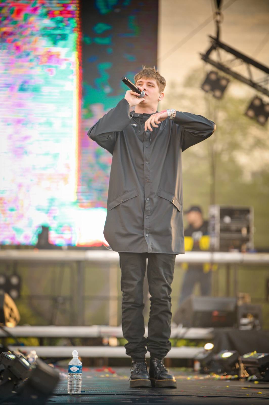 Průtrže mračen dobrou náladu nespláchly. Brněnský Majáles přivítal Ewu Farnou, Horkýže Slíže i Kryštof