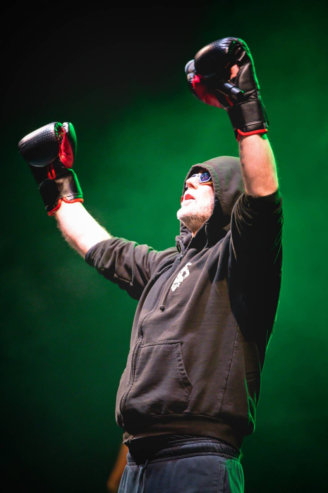 Průtrže mračen dobrou náladu nespláchly. Brněnský Majáles přivítal Ewu Farnou, Horkýže Slíže i Kryštof