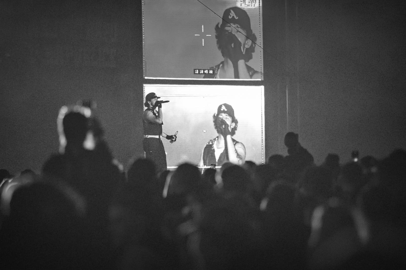 Průtrže mračen dobrou náladu nespláchly. Brněnský Majáles přivítal Ewu Farnou, Horkýže Slíže i Kryštof