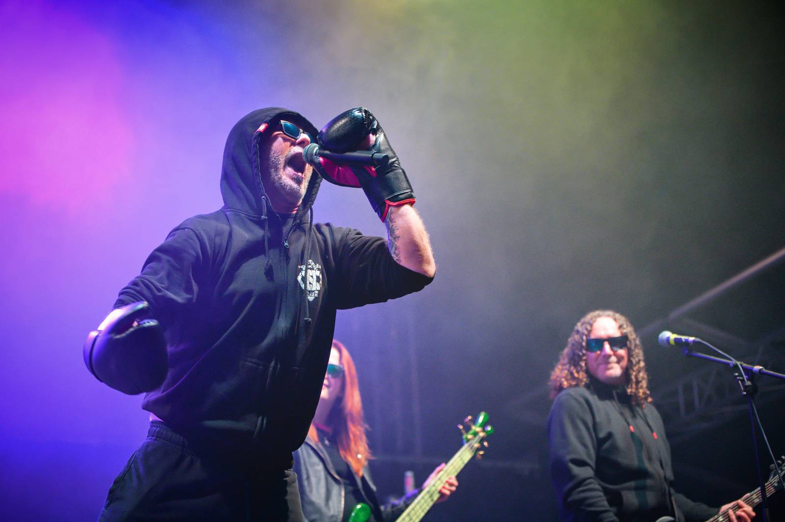 Průtrže mračen dobrou náladu nespláchly. Brněnský Majáles přivítal Ewu Farnou, Horkýže Slíže i Kryštof