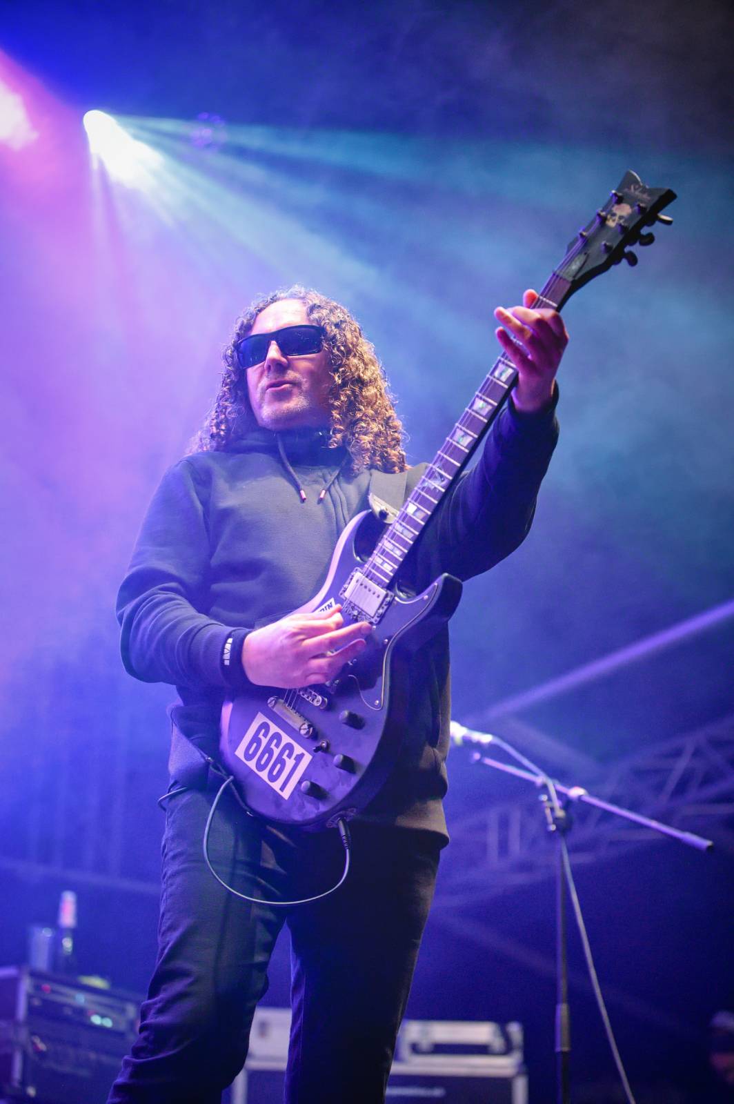 Průtrže mračen dobrou náladu nespláchly. Brněnský Majáles přivítal Ewu Farnou, Horkýže Slíže i Kryštof