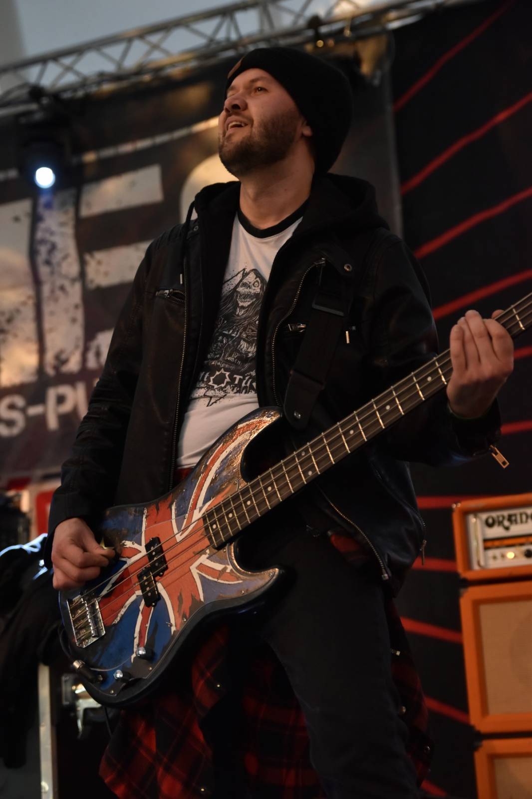 ZakázanÝ ovoce odehrálo ve Stromovce svůj tisící koncert, popřáli mu Curlies a Wotazník