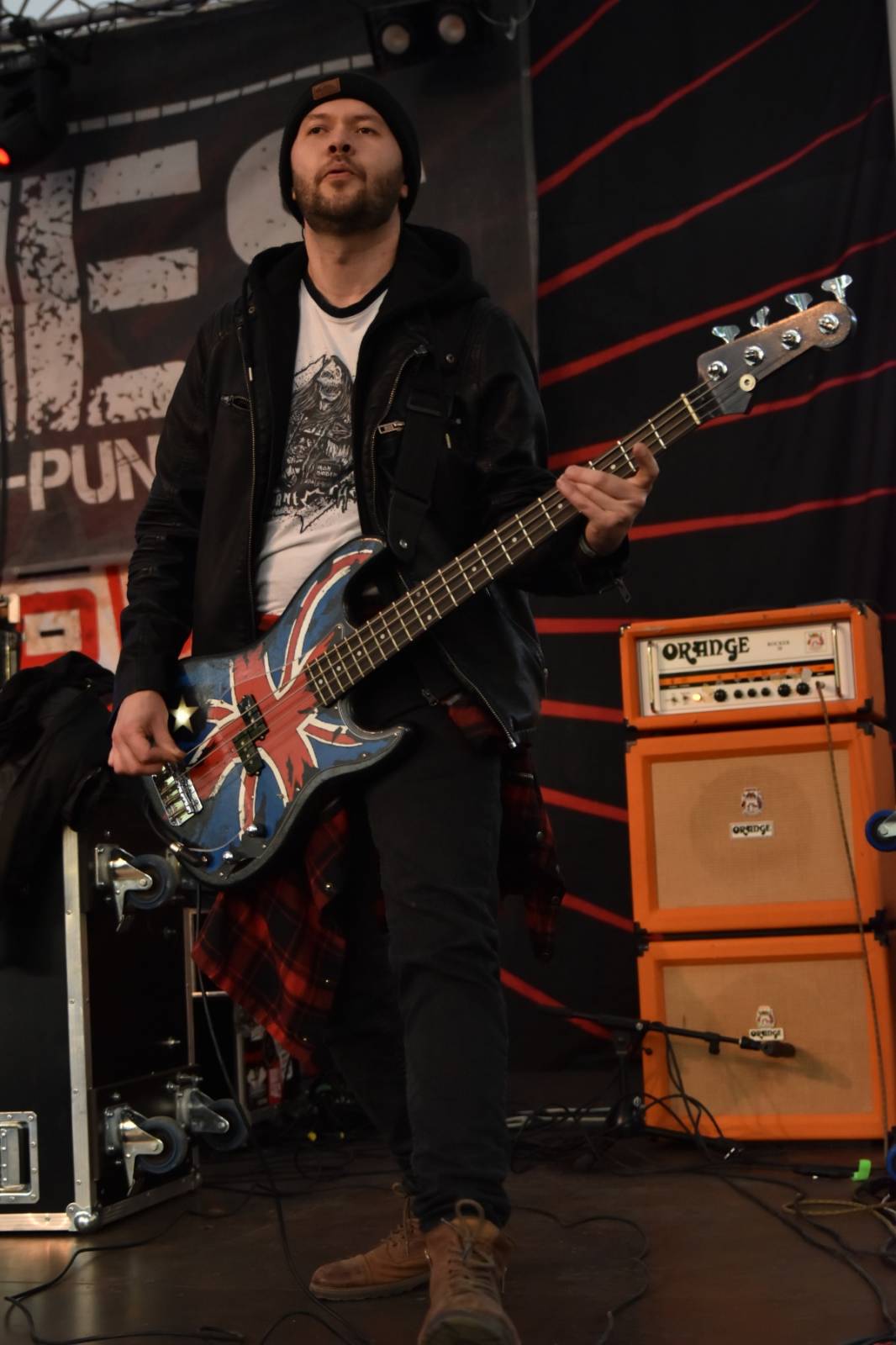 ZakázanÝ ovoce odehrálo ve Stromovce svůj tisící koncert, popřáli mu Curlies a Wotazník