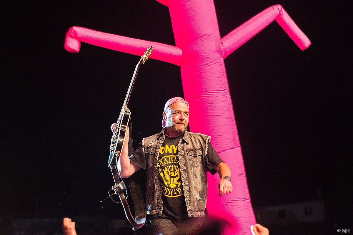 Festivalovou sezónu v Plzni zahájili Arakain, Traktor i Harlej