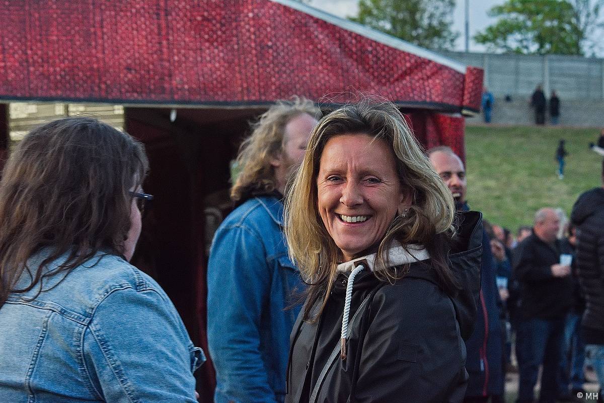 Festivalovou sezónu v Plzni zahájili Arakain, Traktor i Harlej