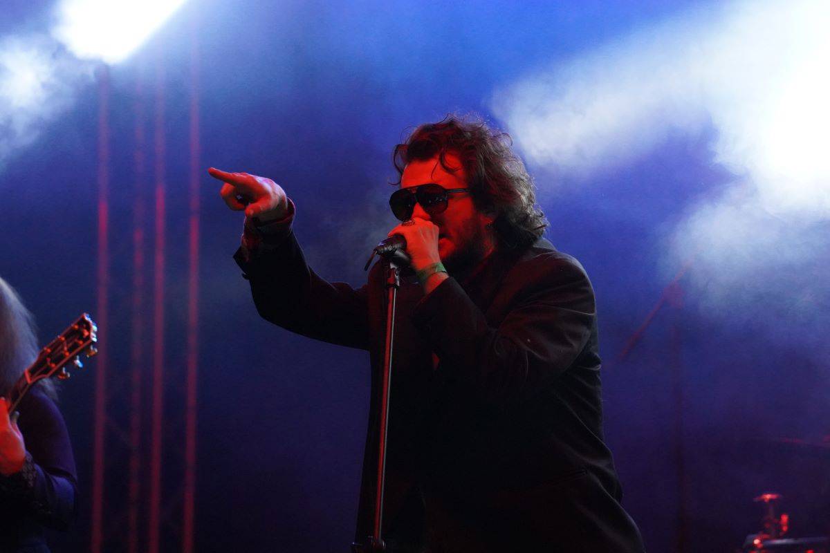 Marpo & Troublegang přivezli na ostravský Majáles ohnivou show, Mig 21 rozeskákali publium