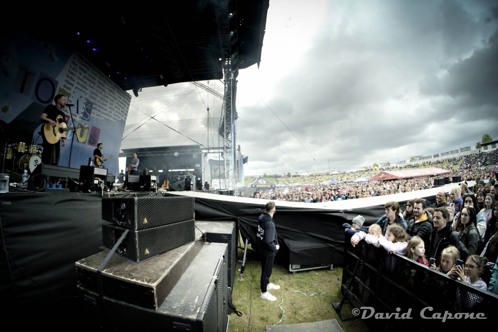 Kryštof, Mirai, Tomáš Klus nebo Rybičky 48 bavili na plzeňském Majálesu tisíce lidí