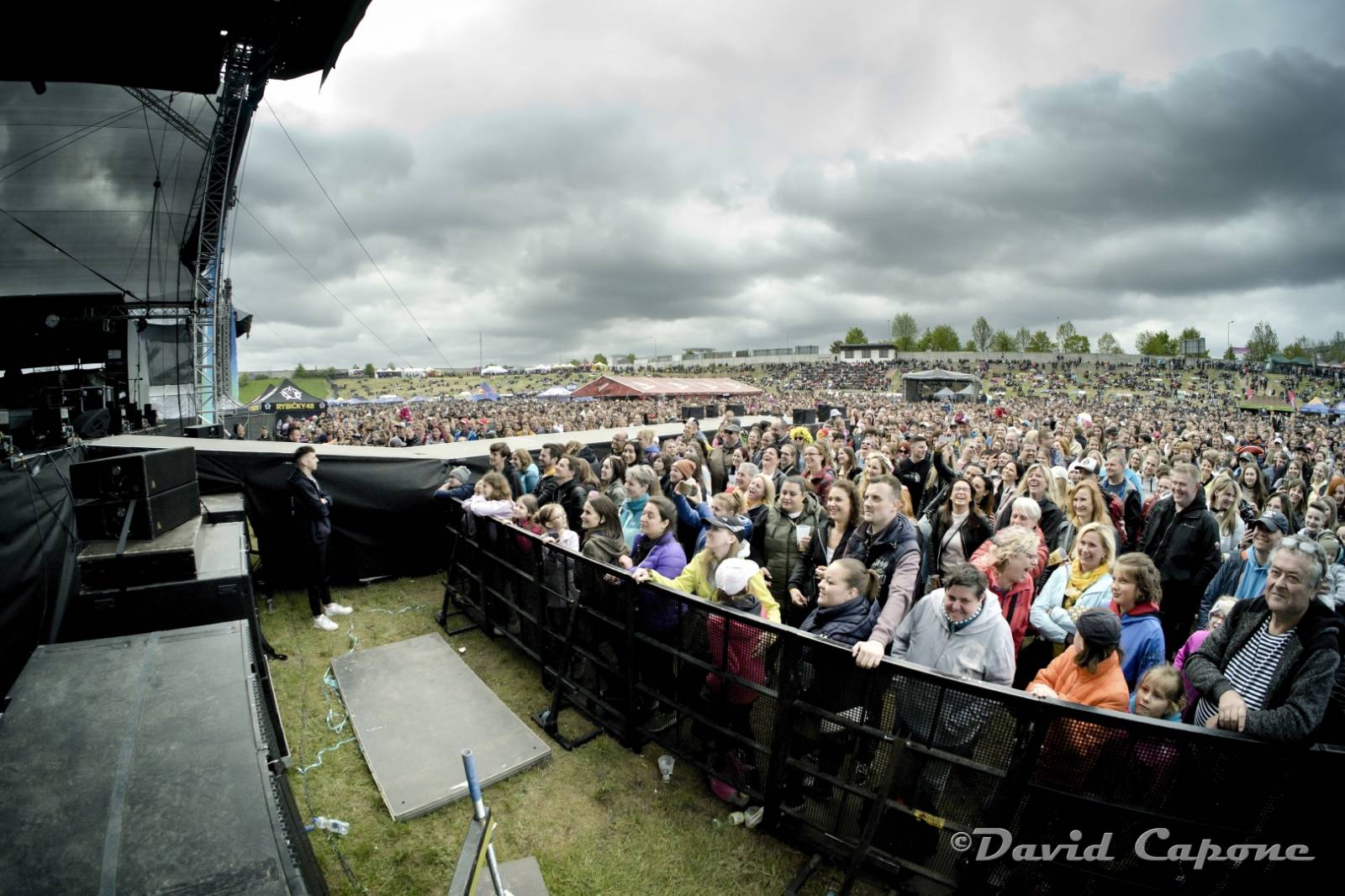 Kryštof, Mirai, Tomáš Klus nebo Rybičky 48 bavili na plzeňském Majálesu tisíce lidí