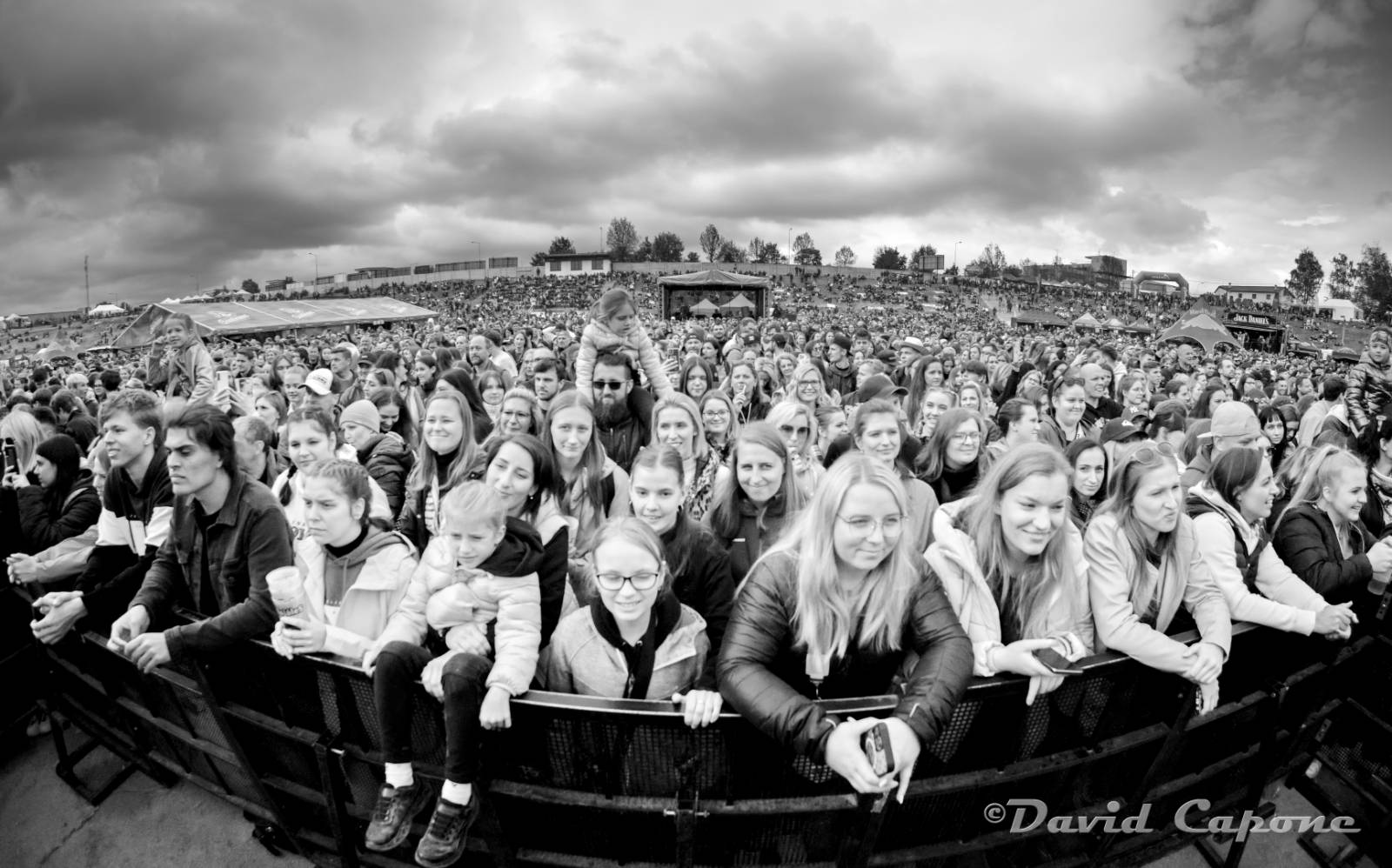 Kryštof, Mirai, Tomáš Klus nebo Rybičky 48 bavili na plzeňském Majálesu tisíce lidí