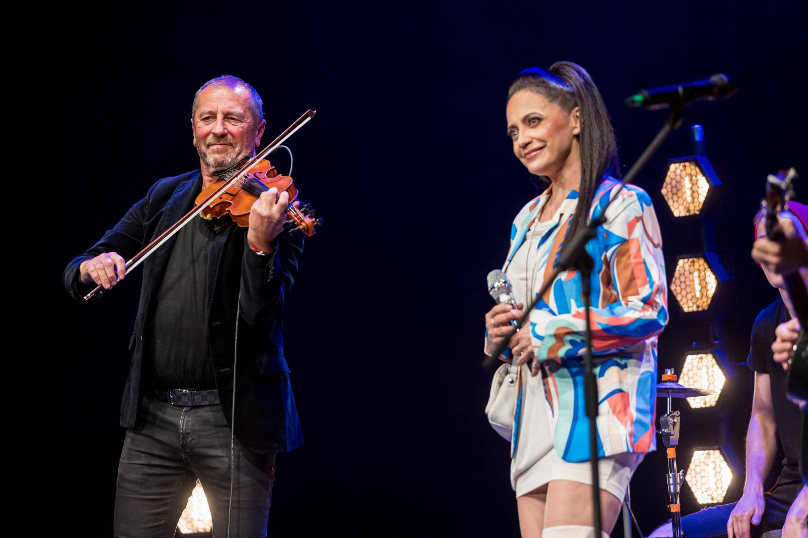 Čechomor a Lucie Bílá vyrazí na společné turné, fanouškům zahrají oblíbené hity