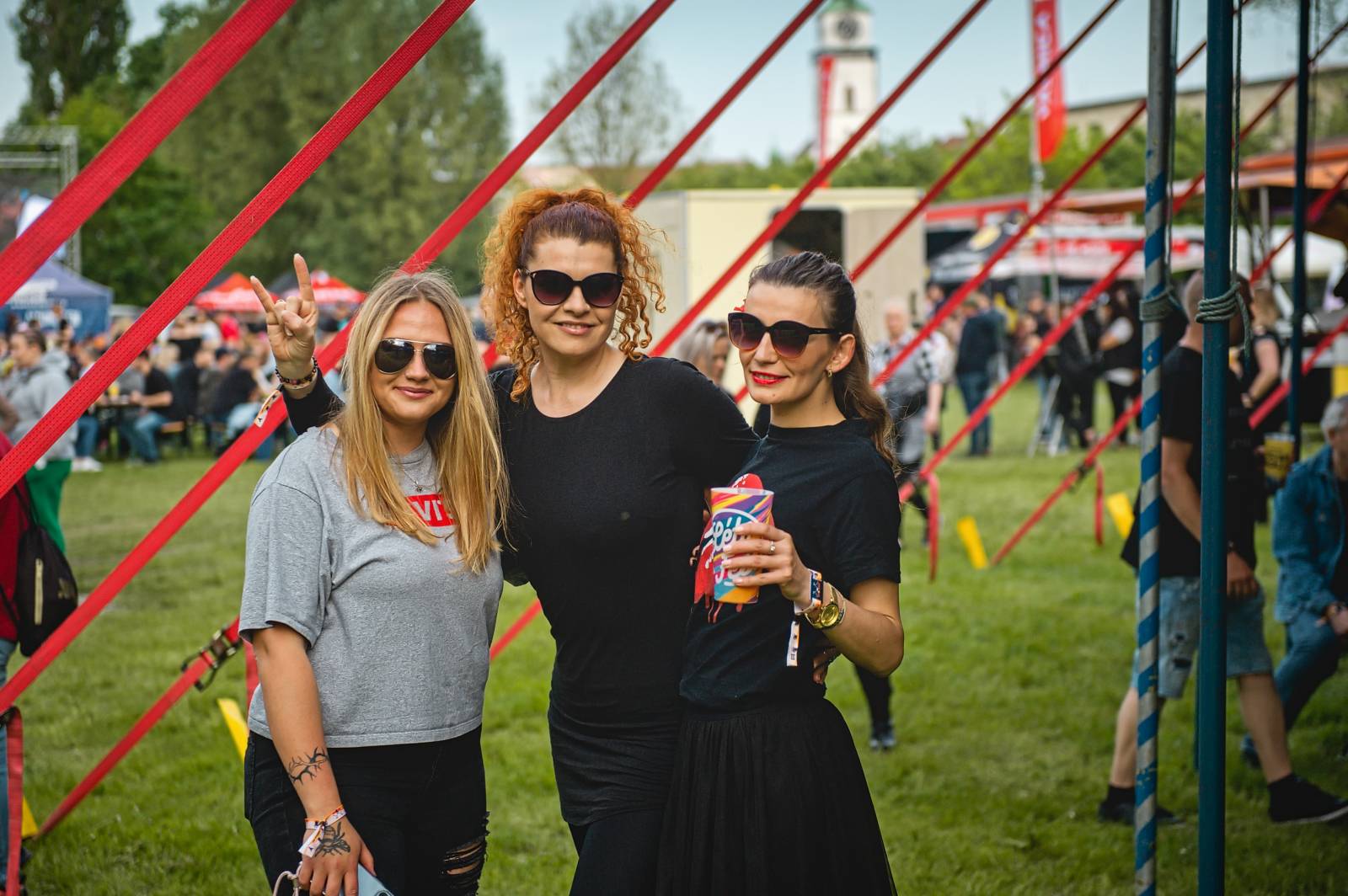 Druhý den Beerhousu: Mig 21 zahráli fanynce k svátku, vystoupili také Reflexy a Alkehol