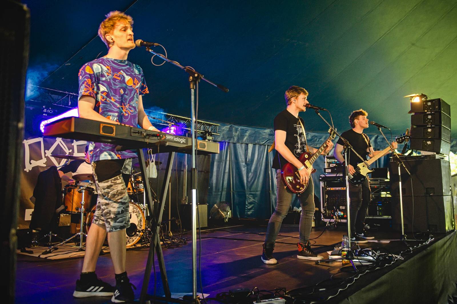 Druhý den Beerhousu: Mig 21 zahráli fanynce k svátku, vystoupili také Reflexy a Alkehol