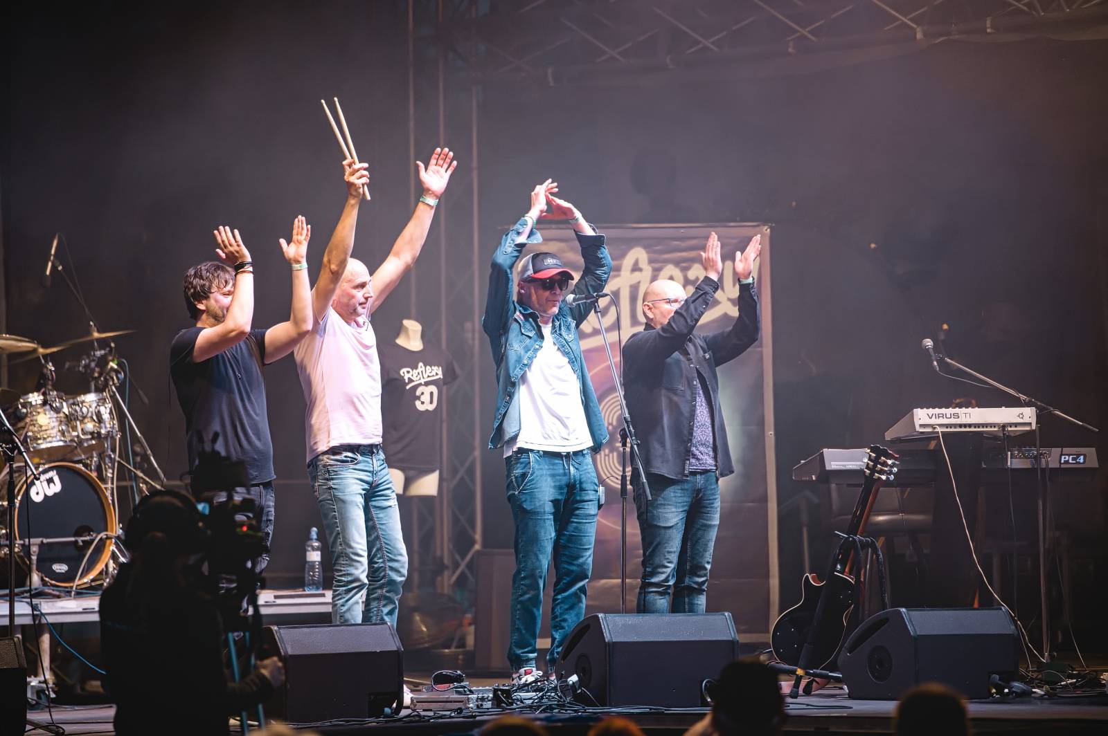 Druhý den Beerhousu: Mig 21 zahráli fanynce k svátku, vystoupili také Reflexy a Alkehol