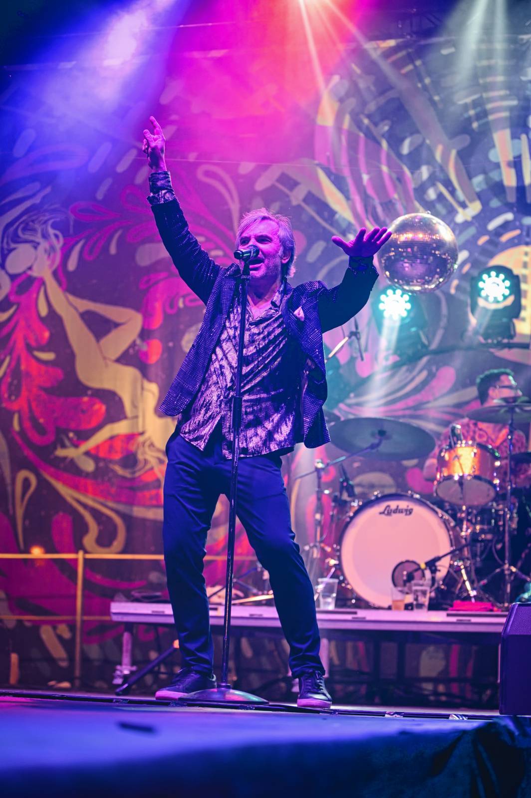 Druhý den Beerhousu: Mig 21 zahráli fanynce k svátku, vystoupili také Reflexy a Alkehol