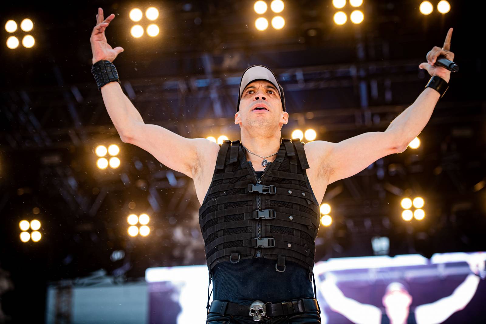 V Praze se vzpomínalo na devadesátky. Na 90s Explosion vystoupili Aqua, Eiffel 65 nebo Dr. Alban