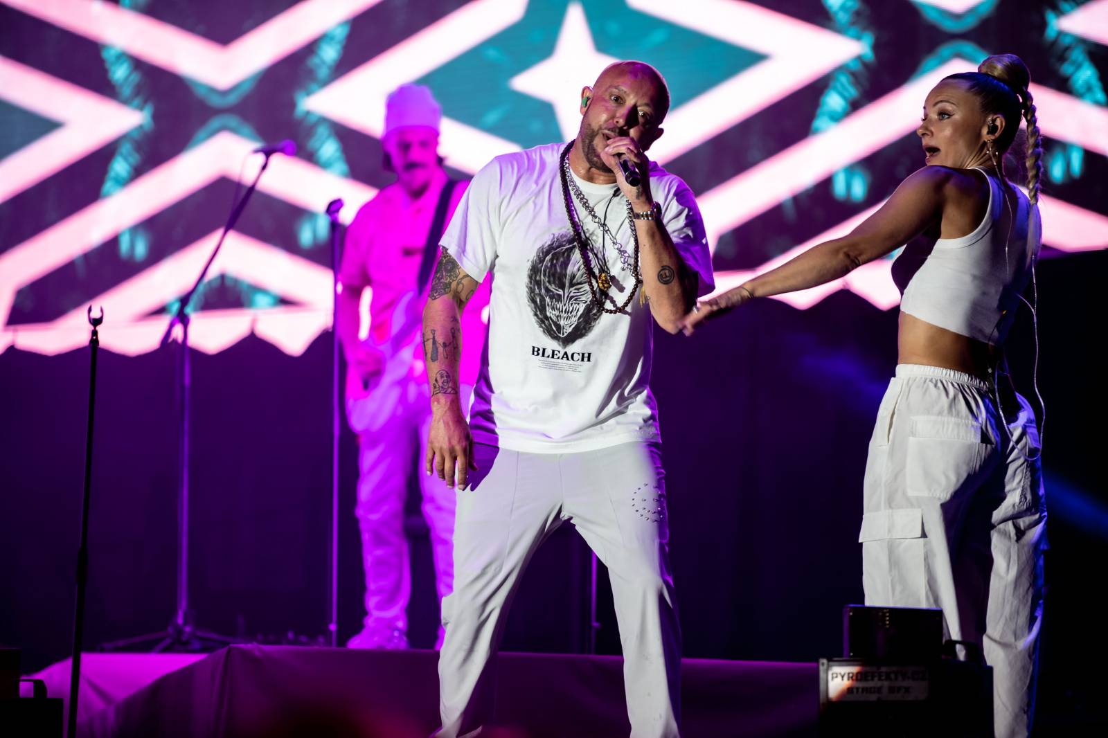 V Praze se vzpomínalo na devadesátky. Na 90s Explosion vystoupili Aqua, Eiffel 65 nebo Dr. Alban