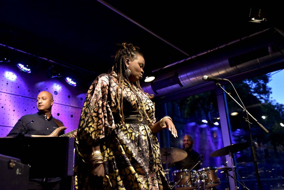 Somi představila ve vyprodaném Jazz Docku nové album Zenzile