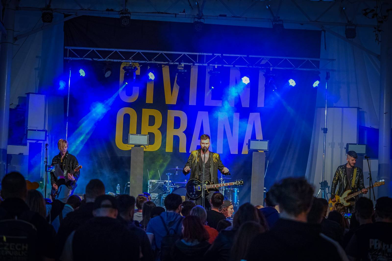 Civilní Obrana bavila pražskou Stromovku, jejím hostem byli Highland