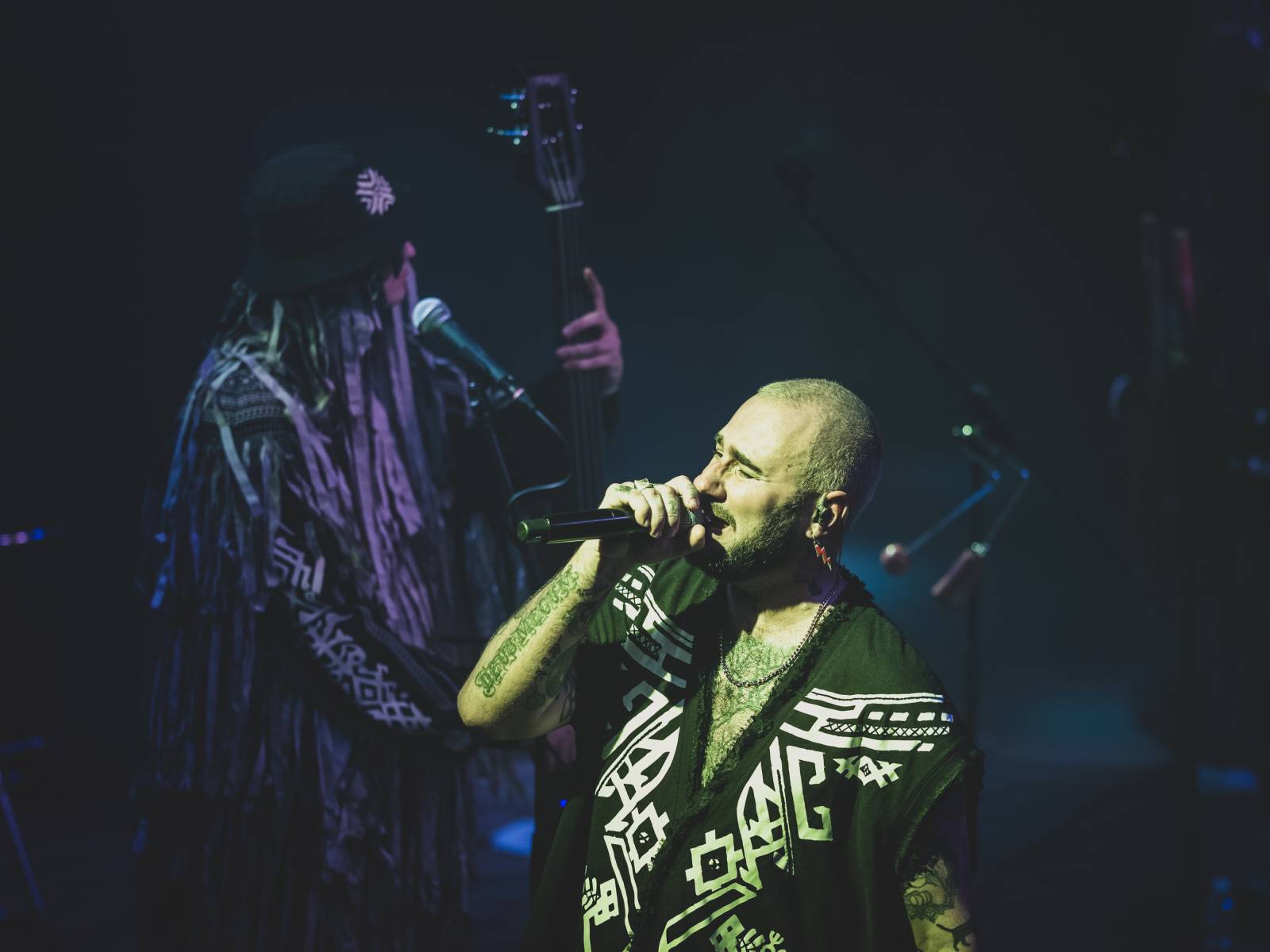 Kalush Orchestra vyprodala Lucerna Music Bar, fanoušky bavila mixem hudebních žánrů