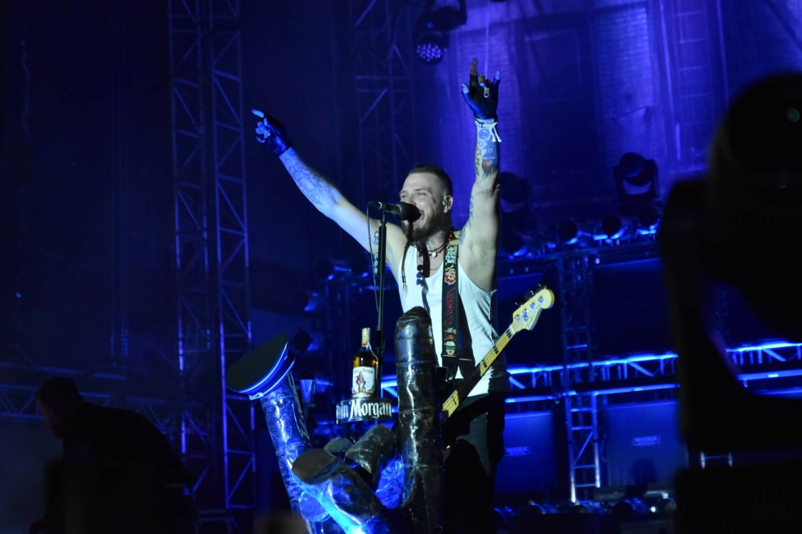 Rybičky 48 oslavily dvacetiny doma, popřáli jim Voxel či Imodium