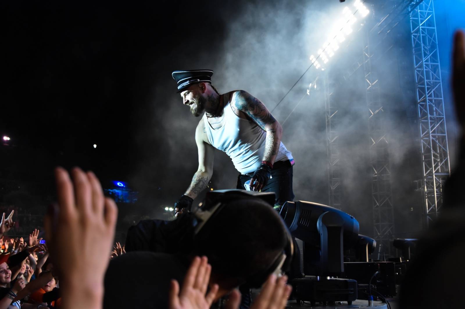 Rybičky 48 oslavily dvacetiny doma, popřáli jim Voxel či Imodium