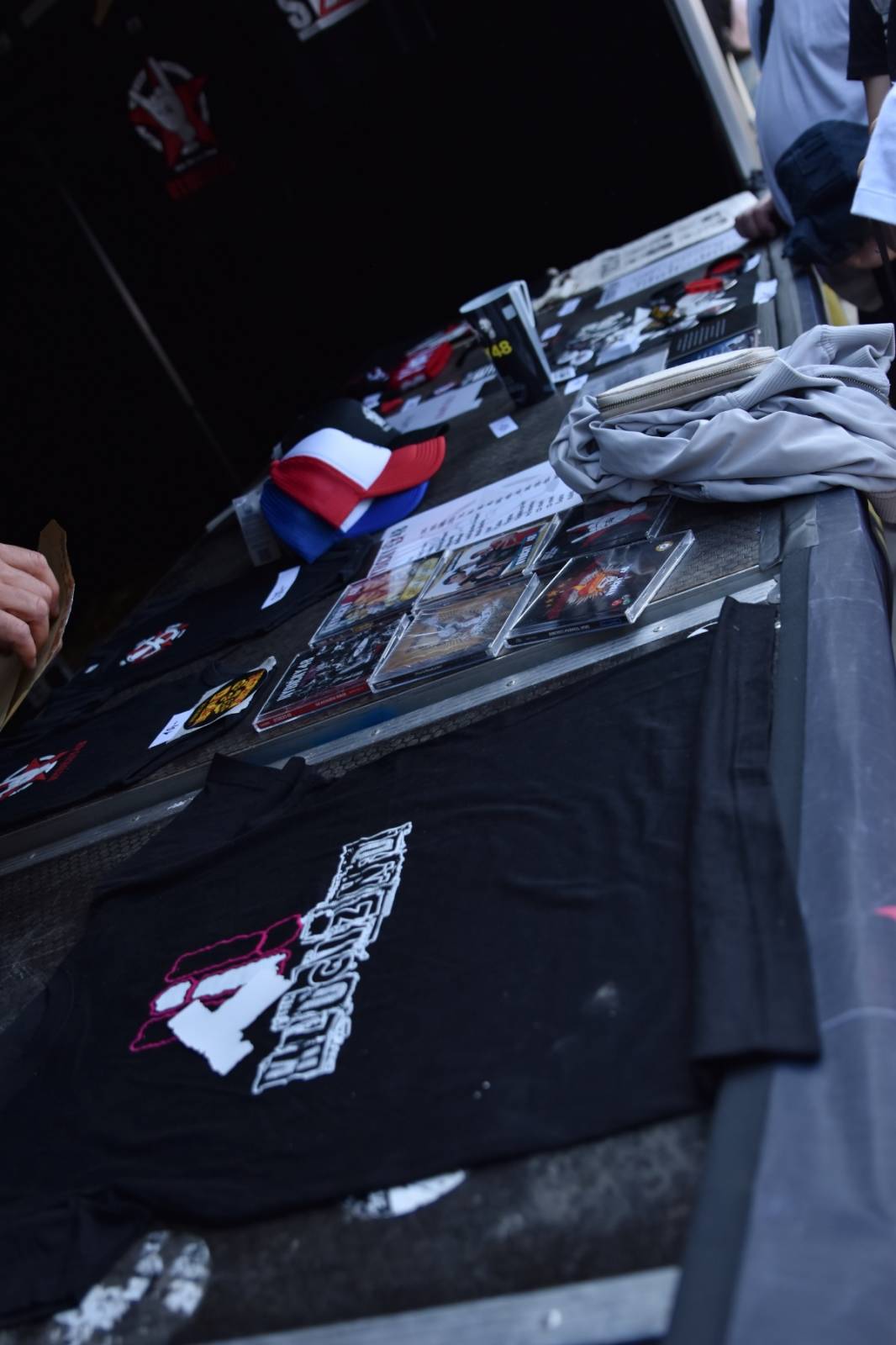 Rybičky 48 oslavily dvacetiny doma, popřáli jim Voxel či Imodium