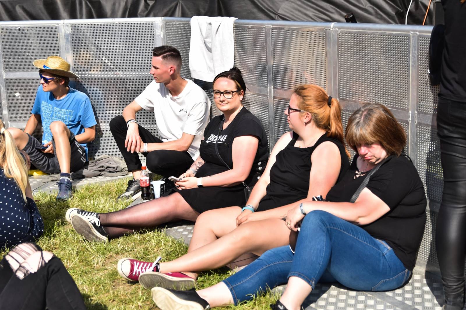 Rybičky 48 oslavily dvacetiny doma, popřáli jim Voxel či Imodium