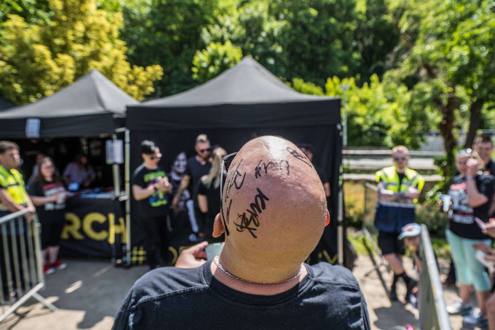 Show plná ohňostrojů a pyrotechniky. Rybičky 48 to rozbalily doma v Kutné Hoře