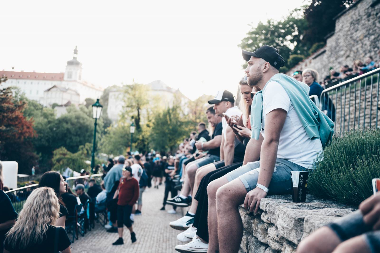 Show plná ohňostrojů a pyrotechniky. Rybičky 48 to rozbalily doma v Kutné Hoře