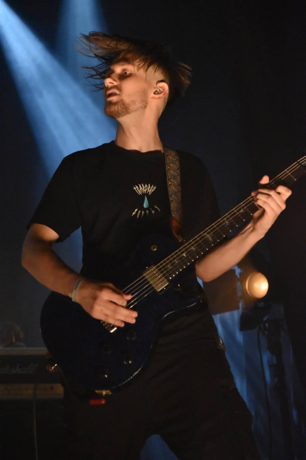 John Wolfhooker si nechali v Akropoli desku pokřtít fanouškem a projeli se na lamě, vzali s sebou Pam Rabbit