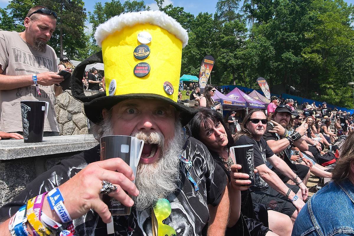 Plzeň se oblékla do černého. První den Metalfestu ovládli Avatar a Arch Enemy