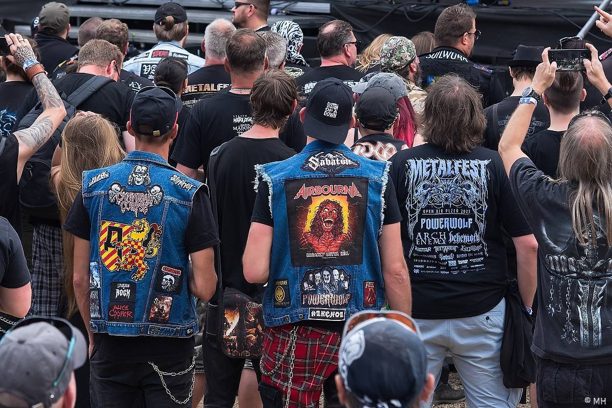 Plzeň se oblékla do černého. První den Metalfestu ovládli Avatar a Arch Enemy