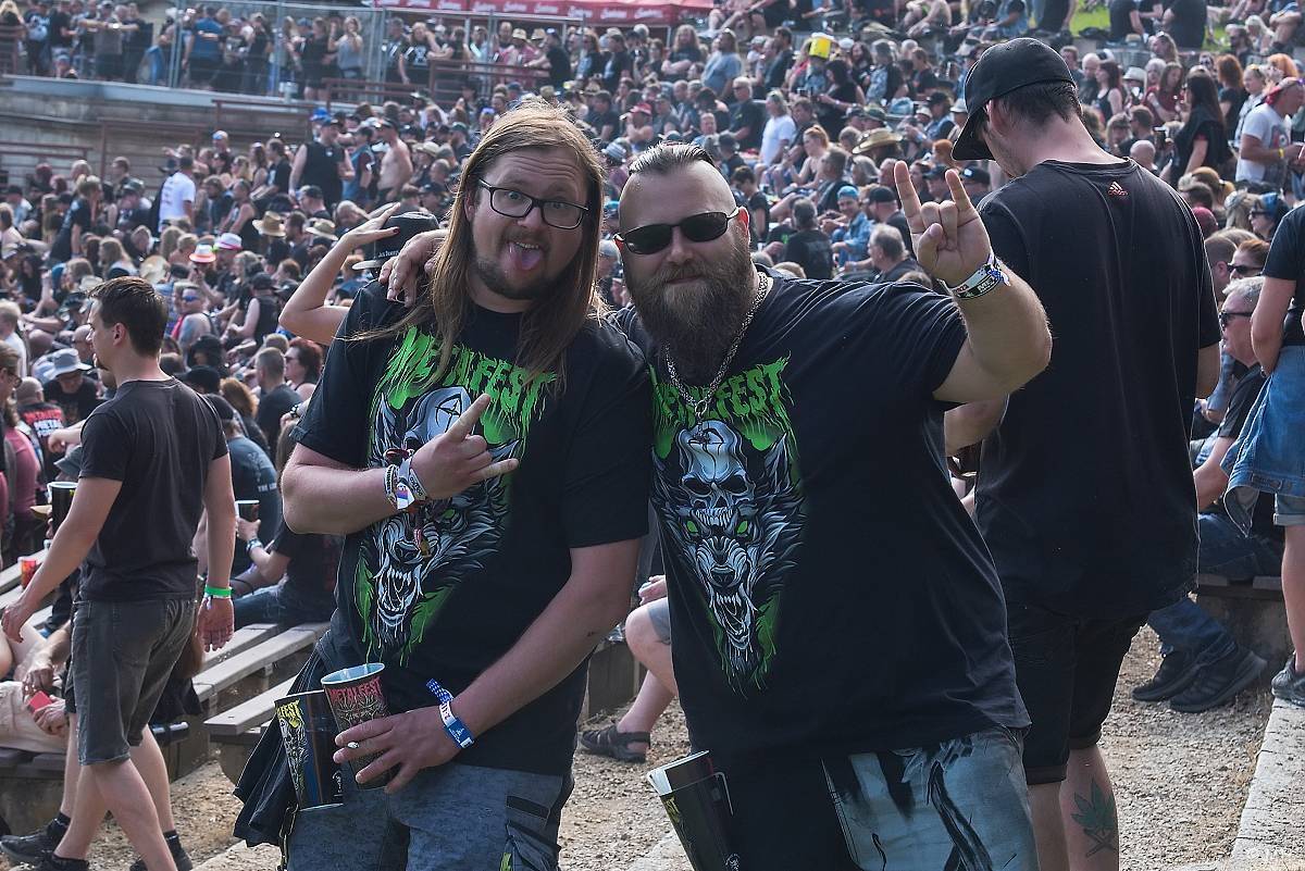 Plzeň se oblékla do černého. První den Metalfestu ovládli Avatar a Arch Enemy