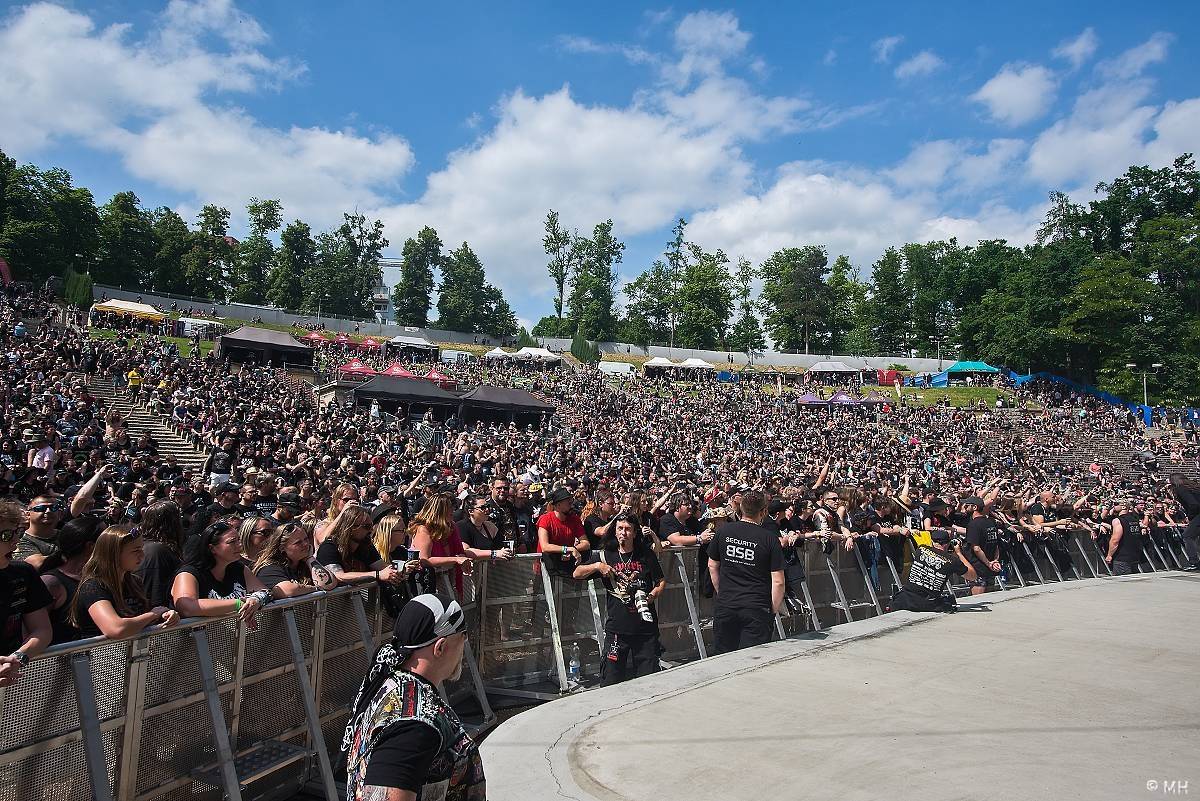 Plzeň se oblékla do černého. První den Metalfestu ovládli Avatar a Arch Enemy