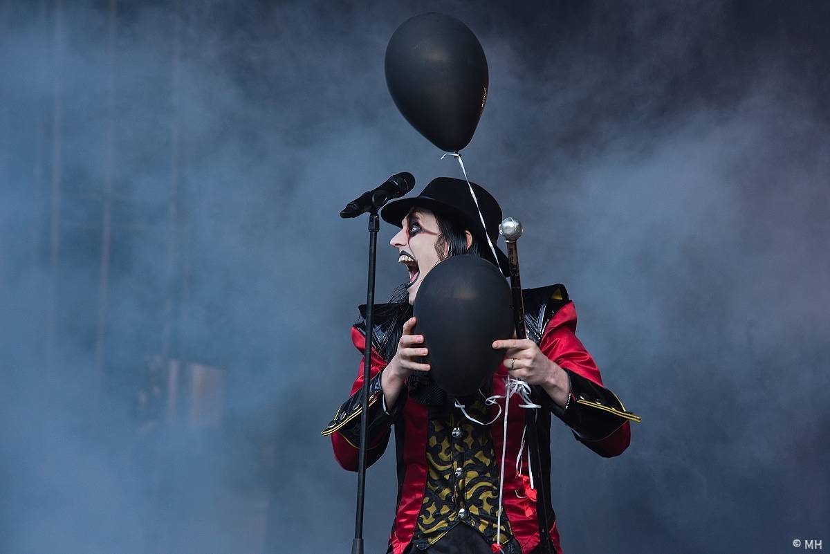 Plzeň se oblékla do černého. První den Metalfestu ovládli Avatar a Arch Enemy